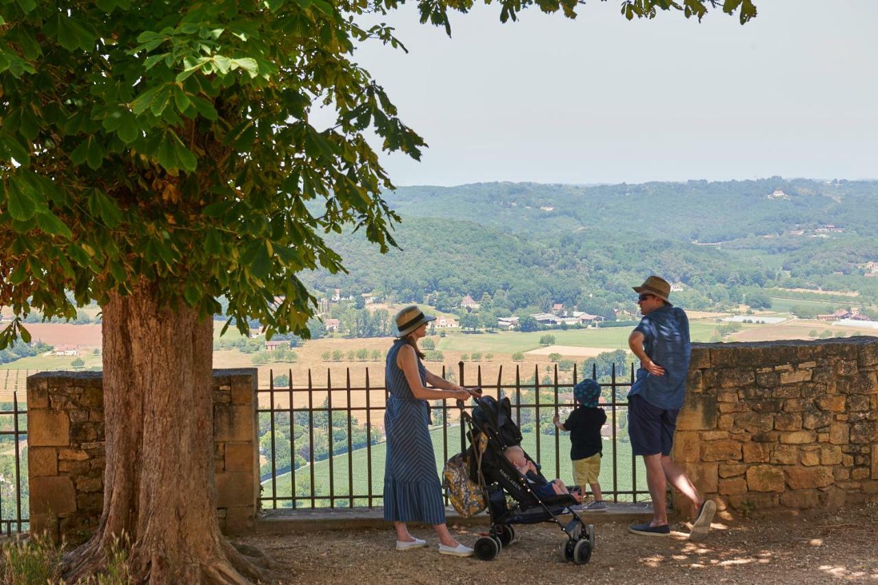 Village De Montmarsis Gourdon-en-quercy Eksteriør billede