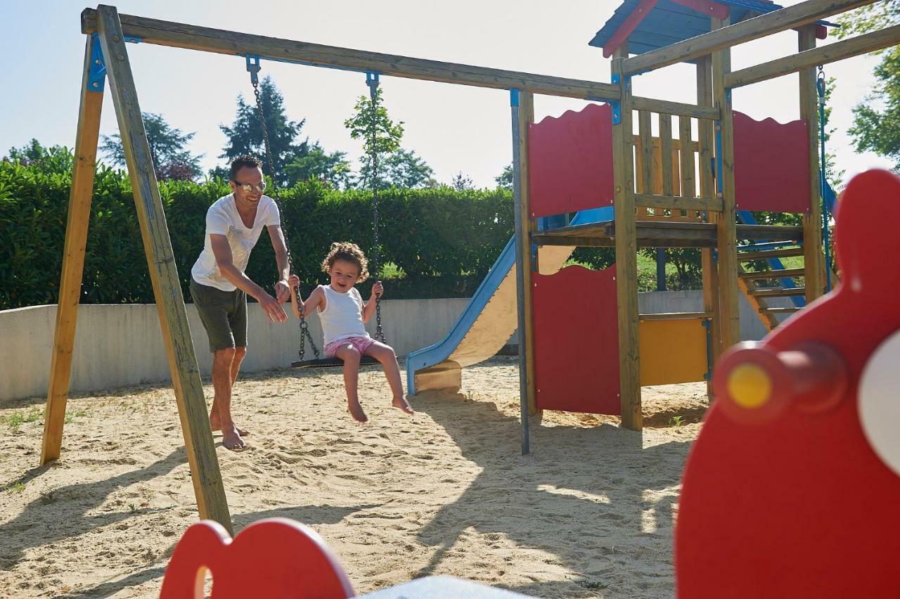 Village De Montmarsis Gourdon-en-quercy Eksteriør billede